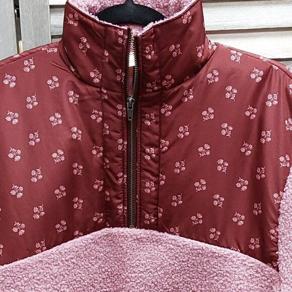 Women's Colorblock Quarter Zip Sherpa Sweatshirt - Universal Thread™ | X Small - Picture 4 of 9